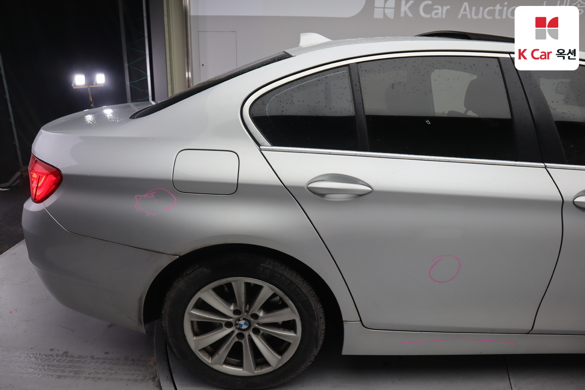 BMW 5 Series - 45