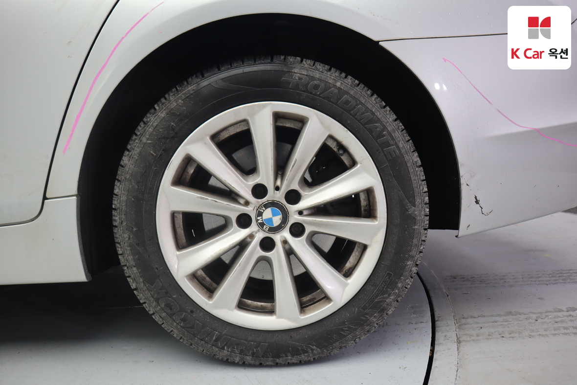 BMW 5 Series - 50