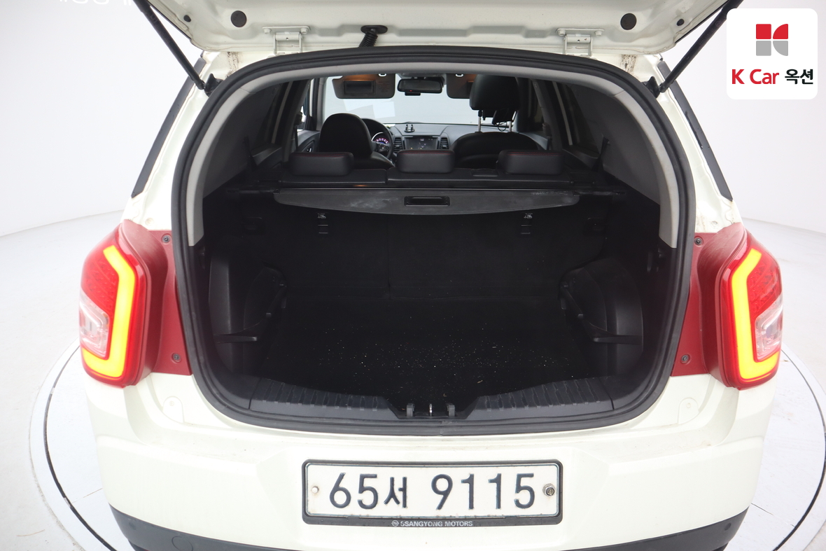 KG Mobility Tivoli 2017 - Image 27