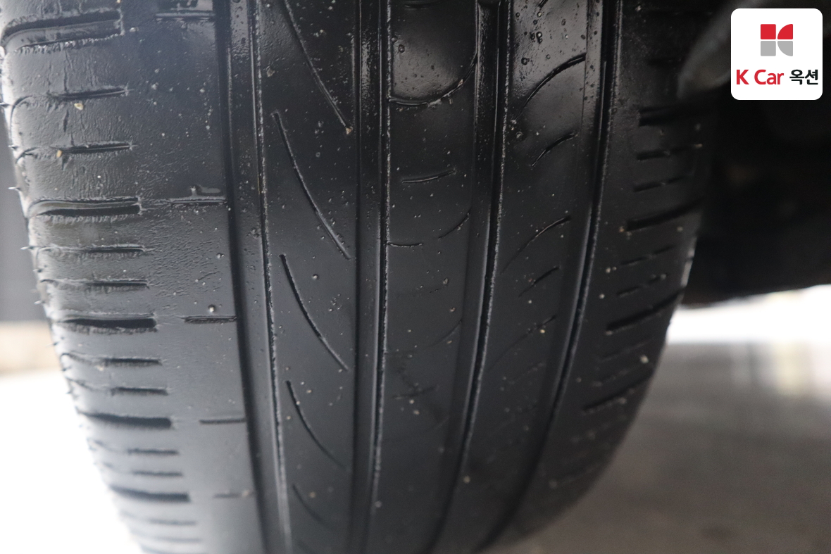 KG Mobility Tivoli 2017 - Image 34