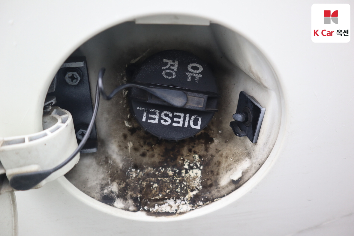 KG Mobility Tivoli 2017 - Image 26