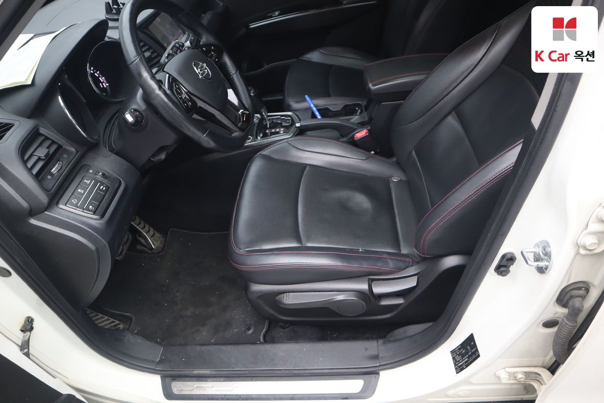 KG Mobility Tivoli 2017 - Image 20