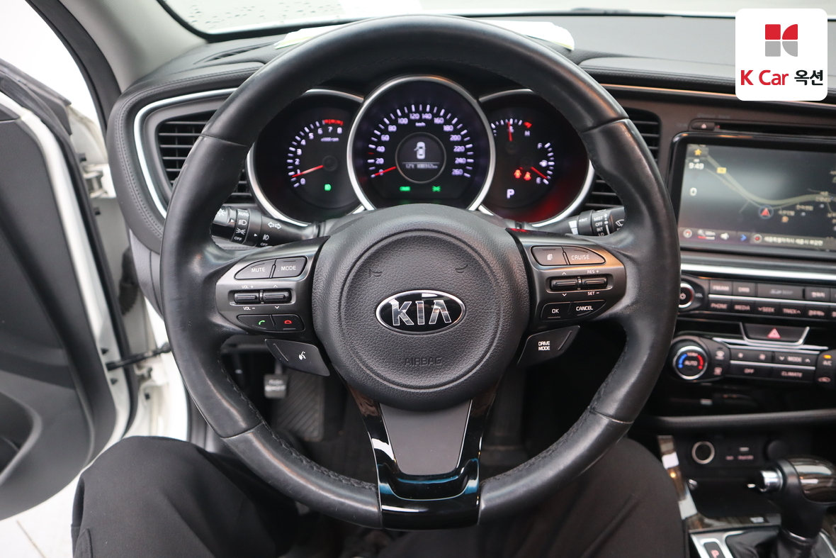 Kia K5 - 10