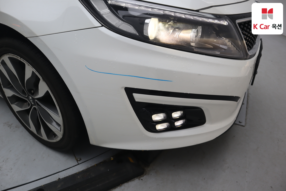 Kia K5 - 40