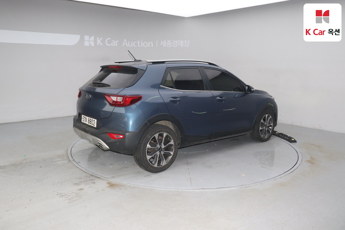 Kia Stonic - 2
