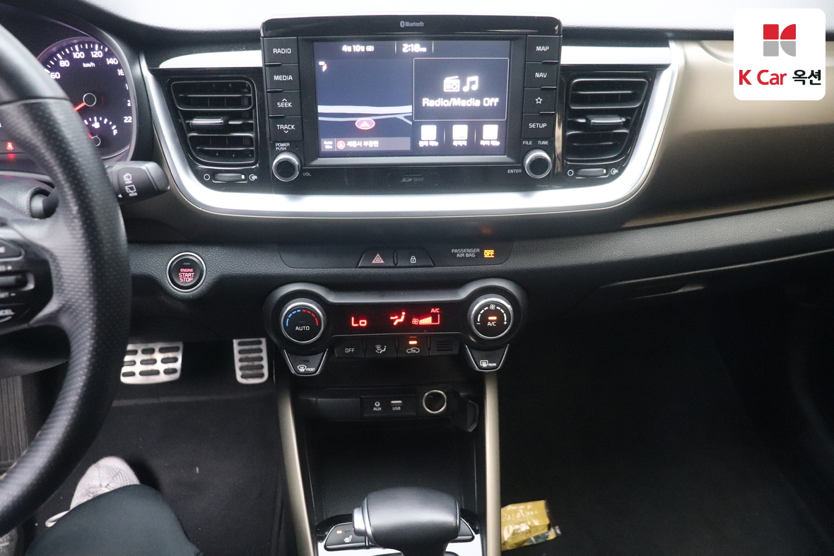 Kia Stonic - 6