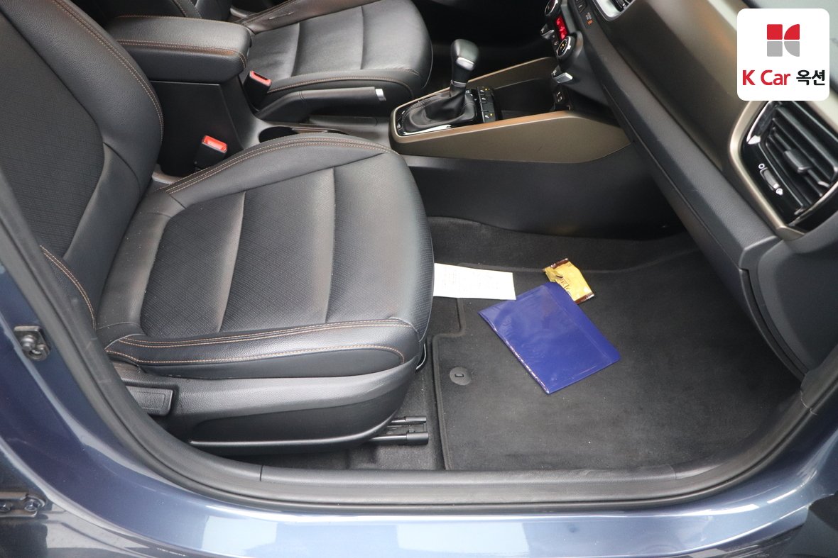 Kia Stonic - 29