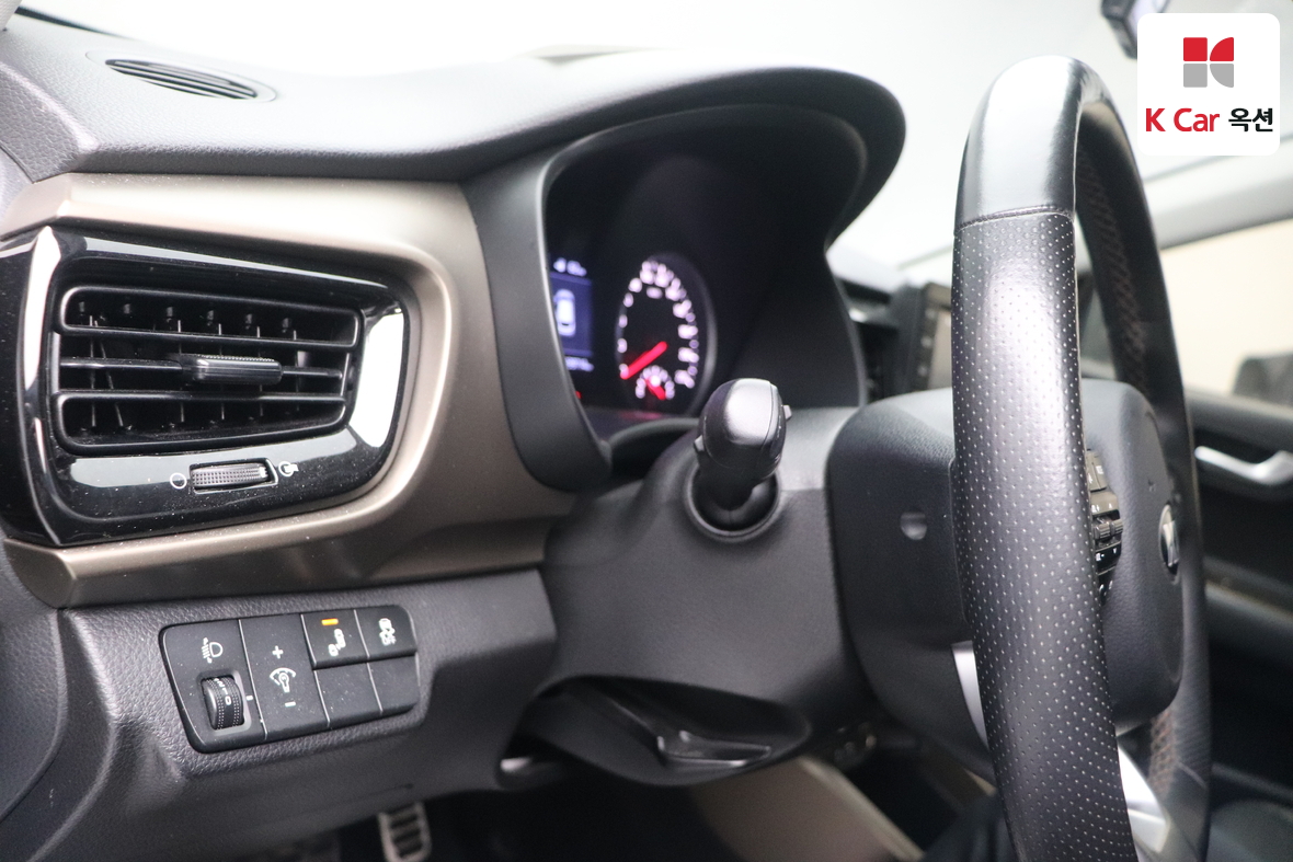 Kia Stonic - 9