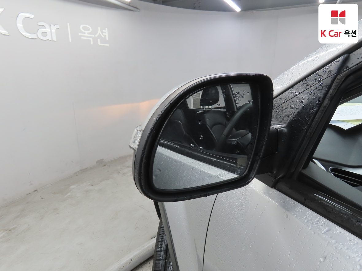 KG Mobility Korando - 21
