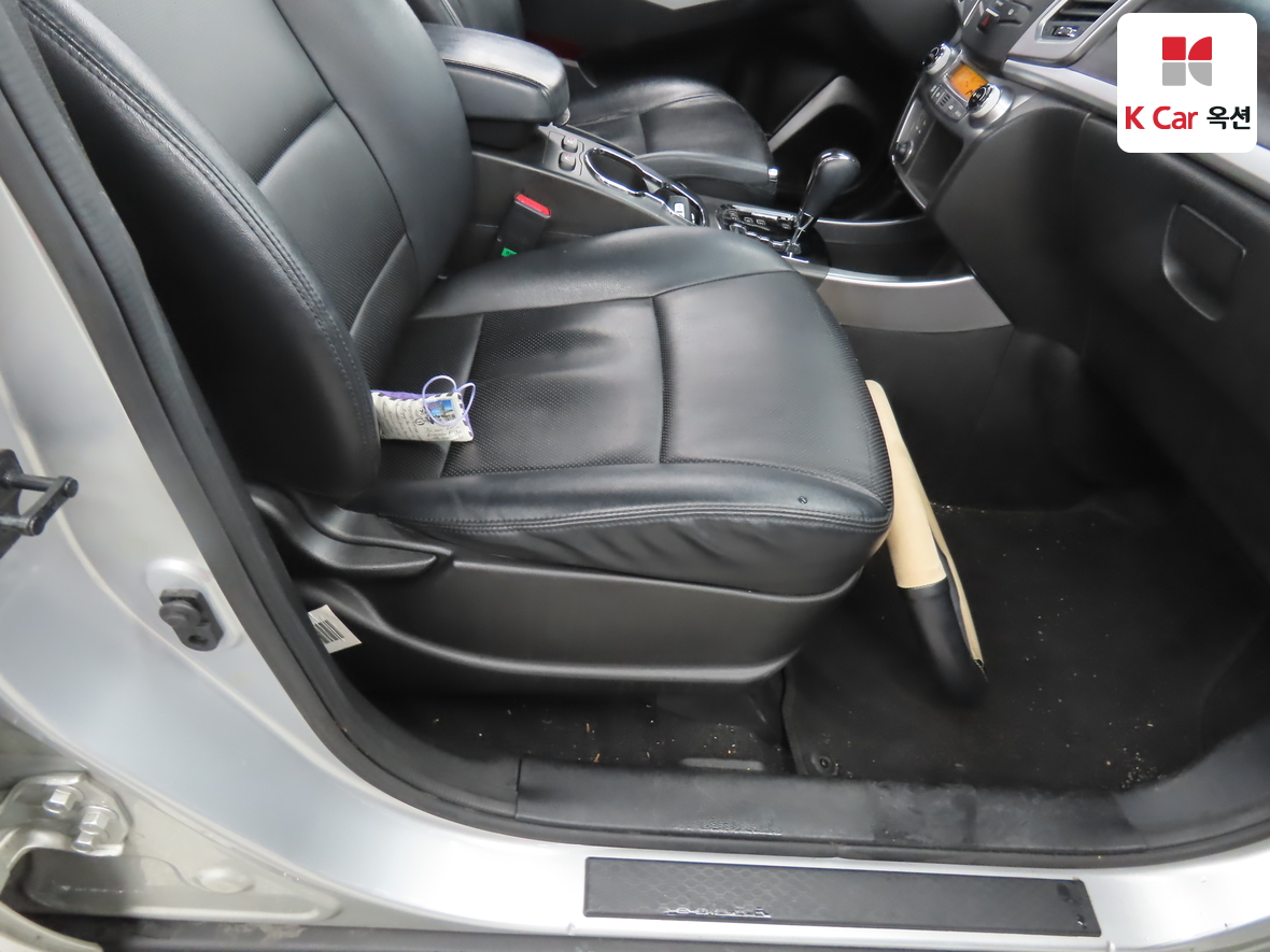 KG Mobility Korando - 30