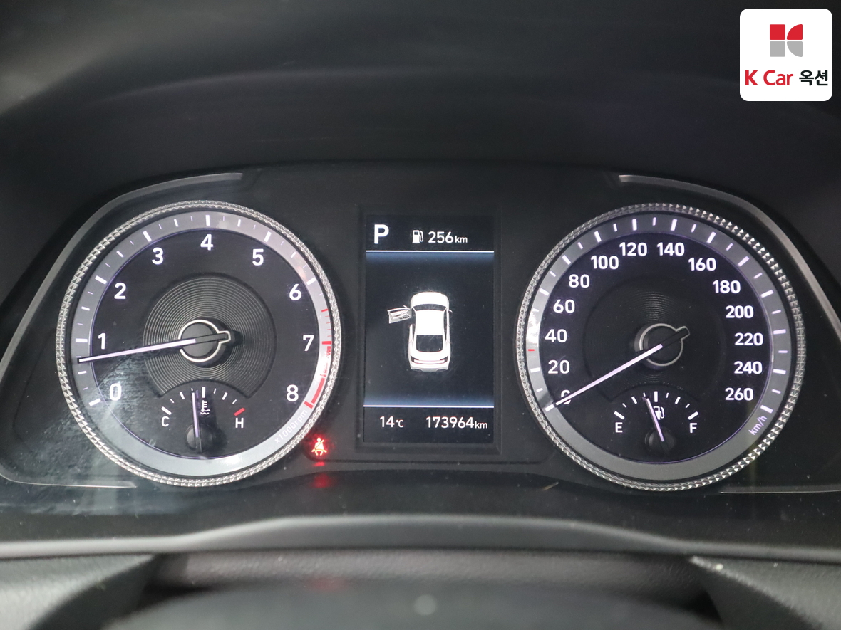 Hyundai Sonata 2022 - Image 5