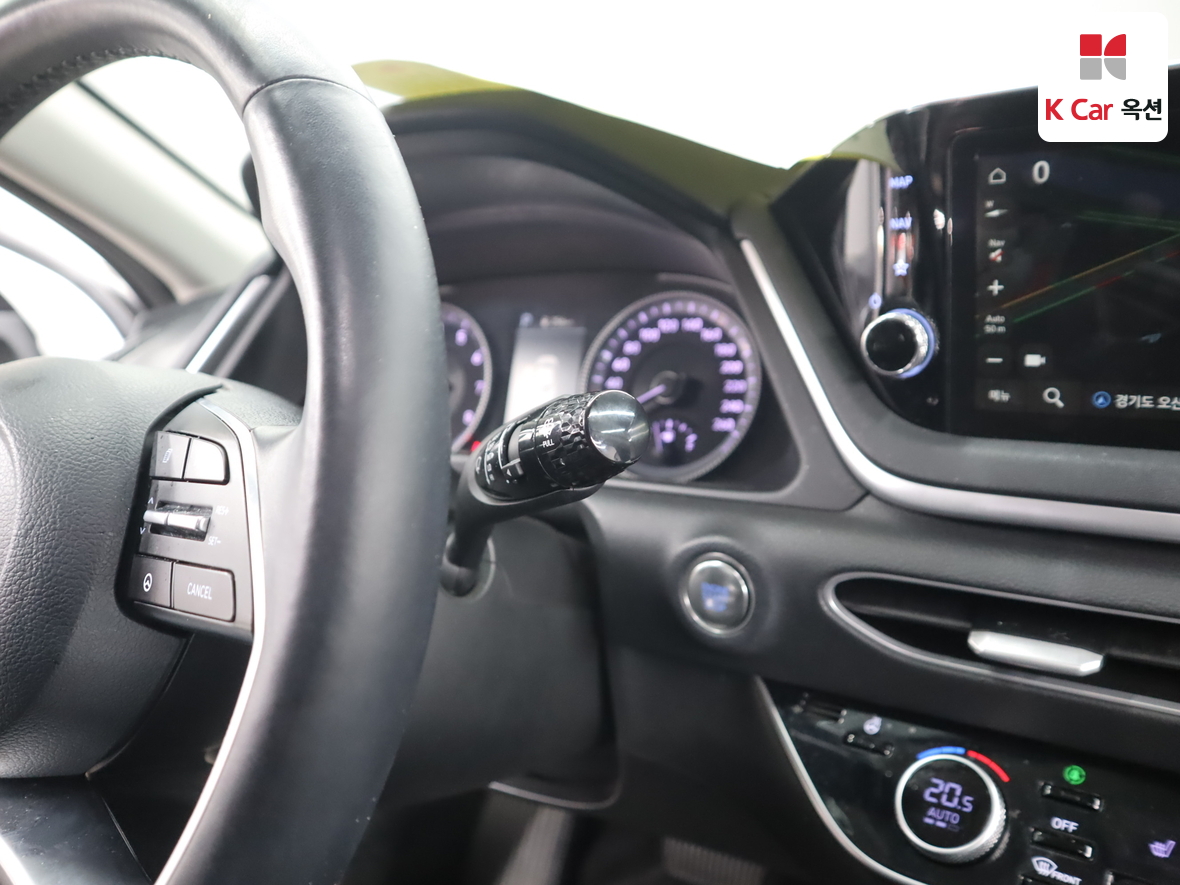 Hyundai Sonata 2022 - Image 11