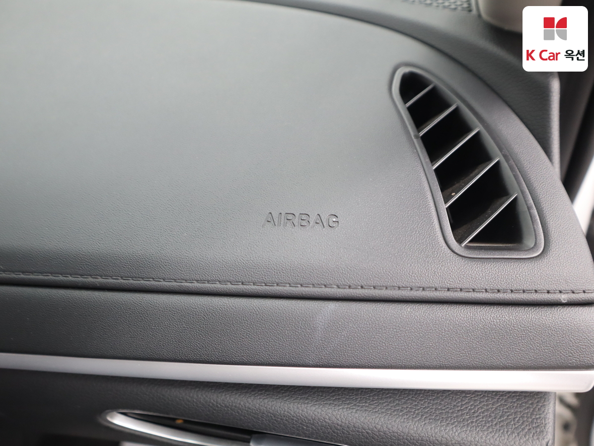 Hyundai Sonata 2022 - Image 31