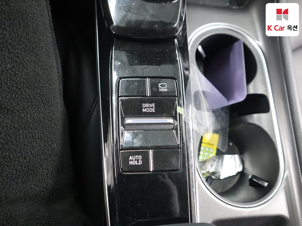 Hyundai Sonata 2022 - Image 17