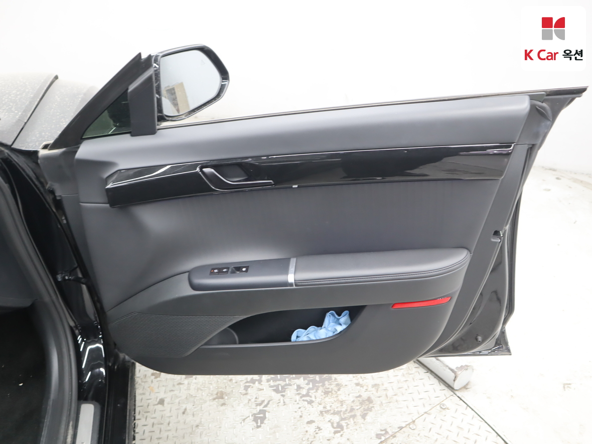 Hyundai AZERA - 32