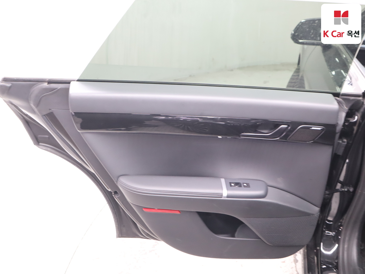 Hyundai AZERA - 24