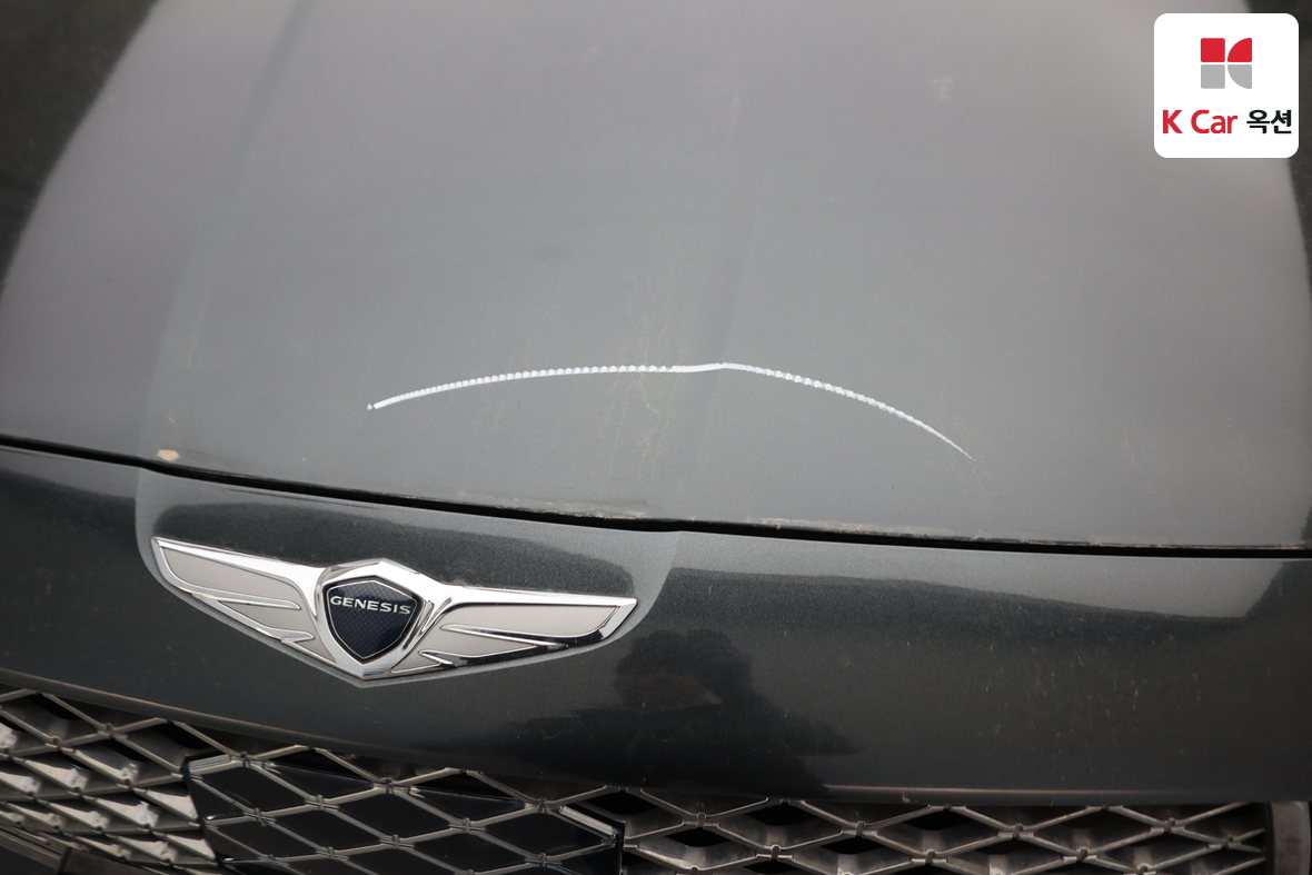 Genesis G90 - 43