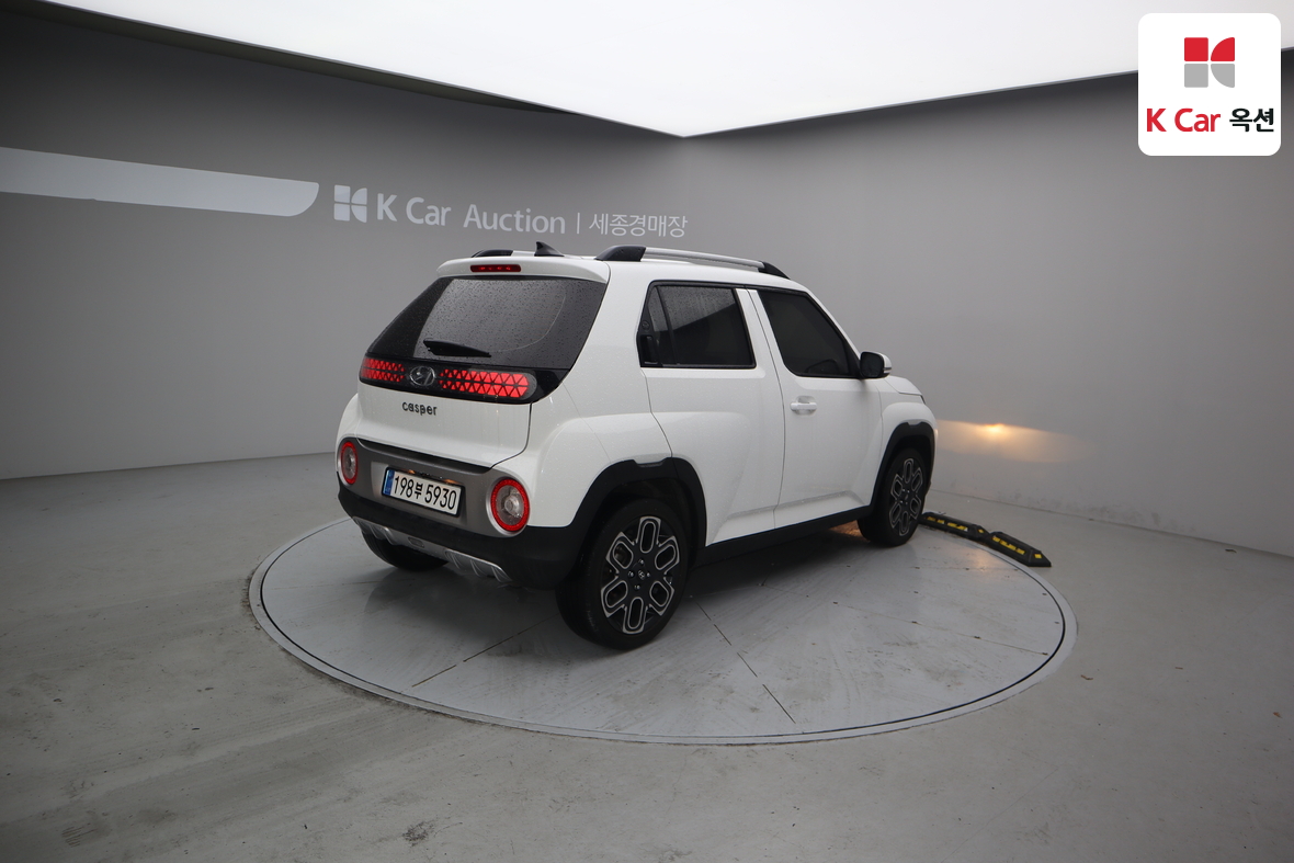 Hyundai Casper - 2