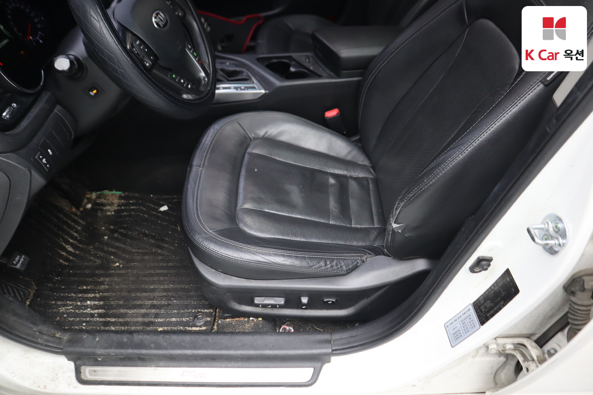 Kia K5 - 19