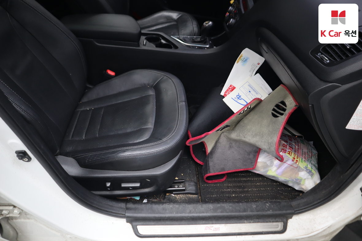 Kia K5 - 30