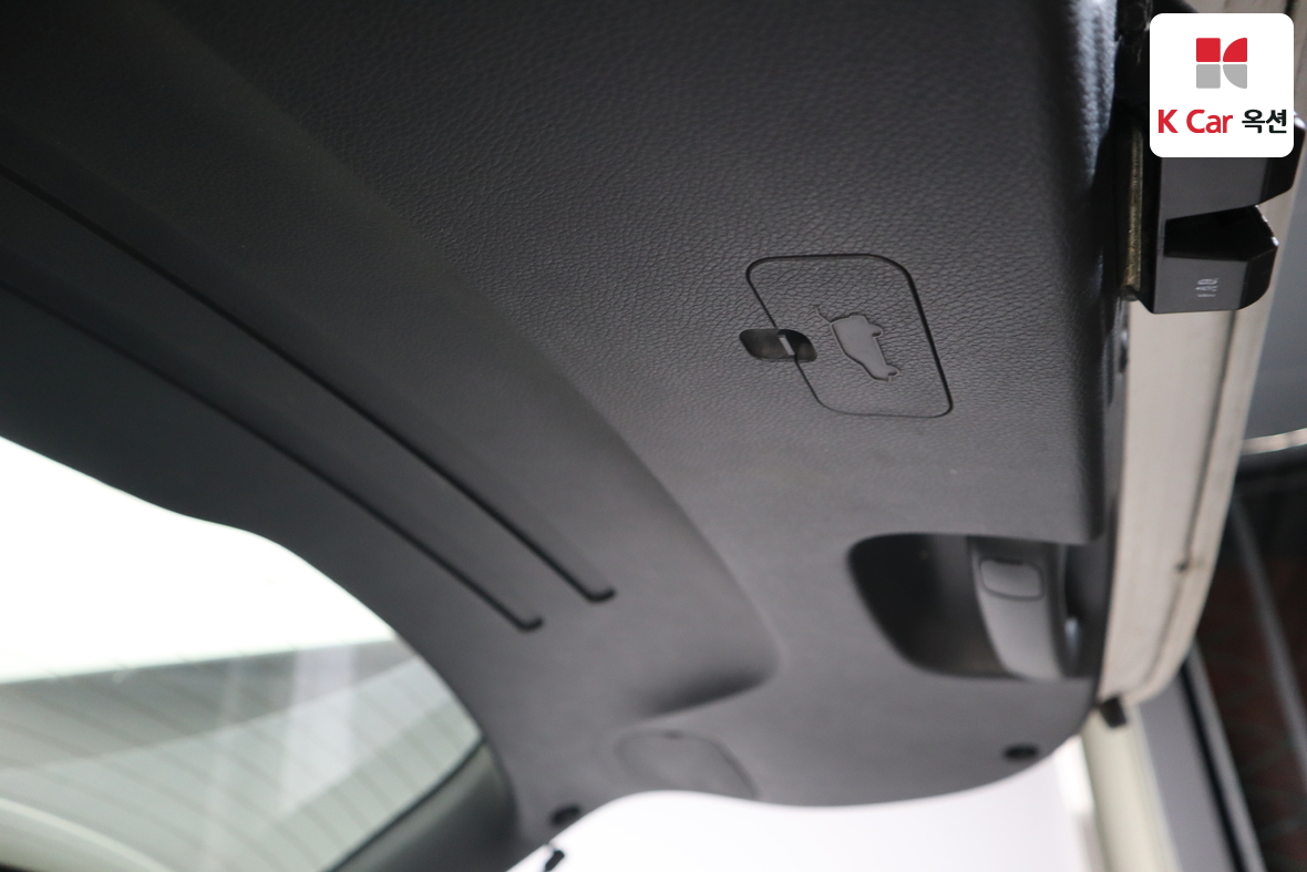 Hyundai Santa Fe 2013 - Image 27