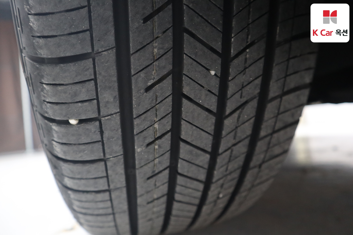 Hyundai Santa Fe 2013 - Image 33