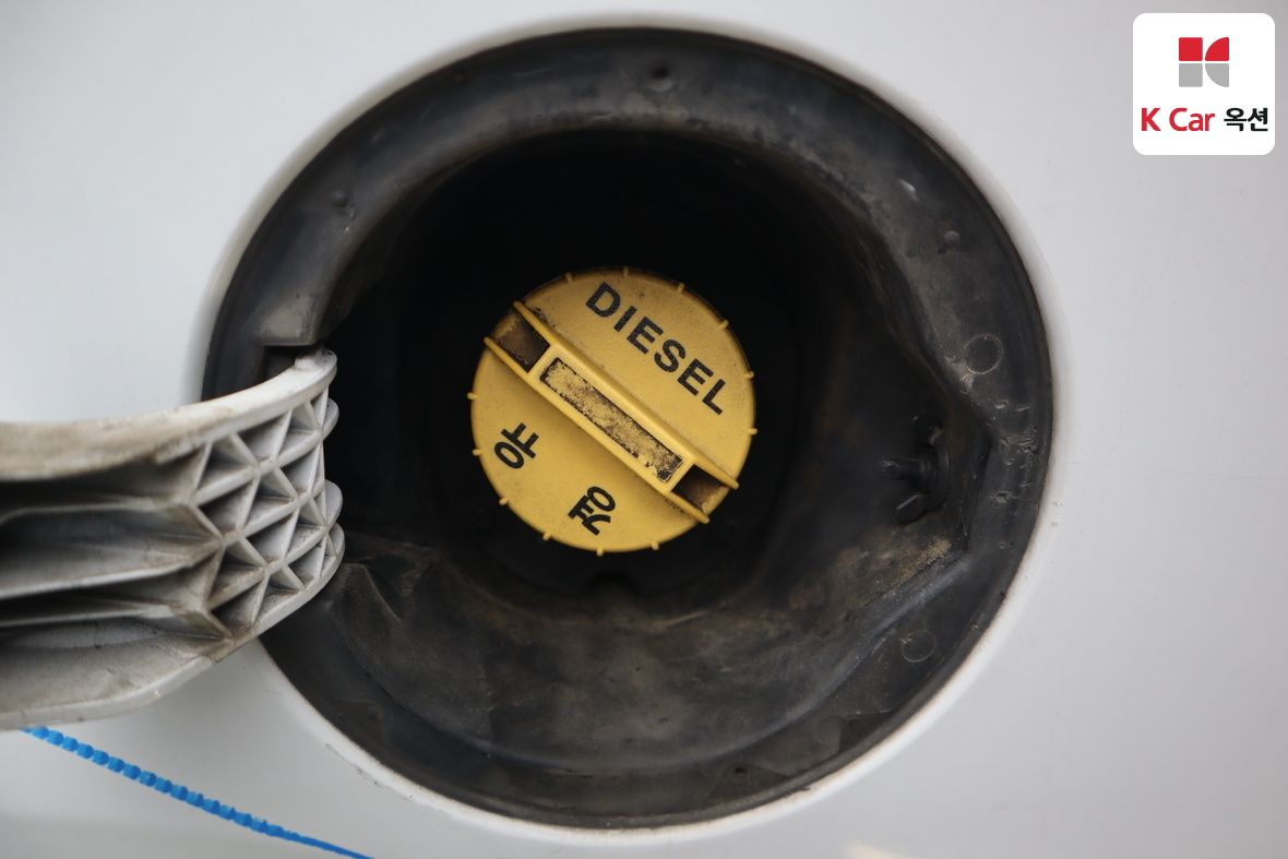 Hyundai Santa Fe 2013 - Image 25