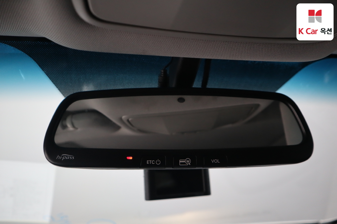 Hyundai Santa Fe 2013 - Image 12