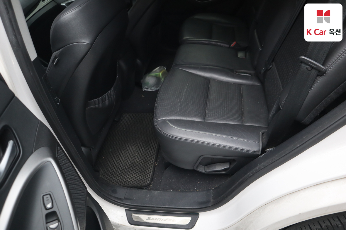 Hyundai Santa Fe 2013 - Image 22