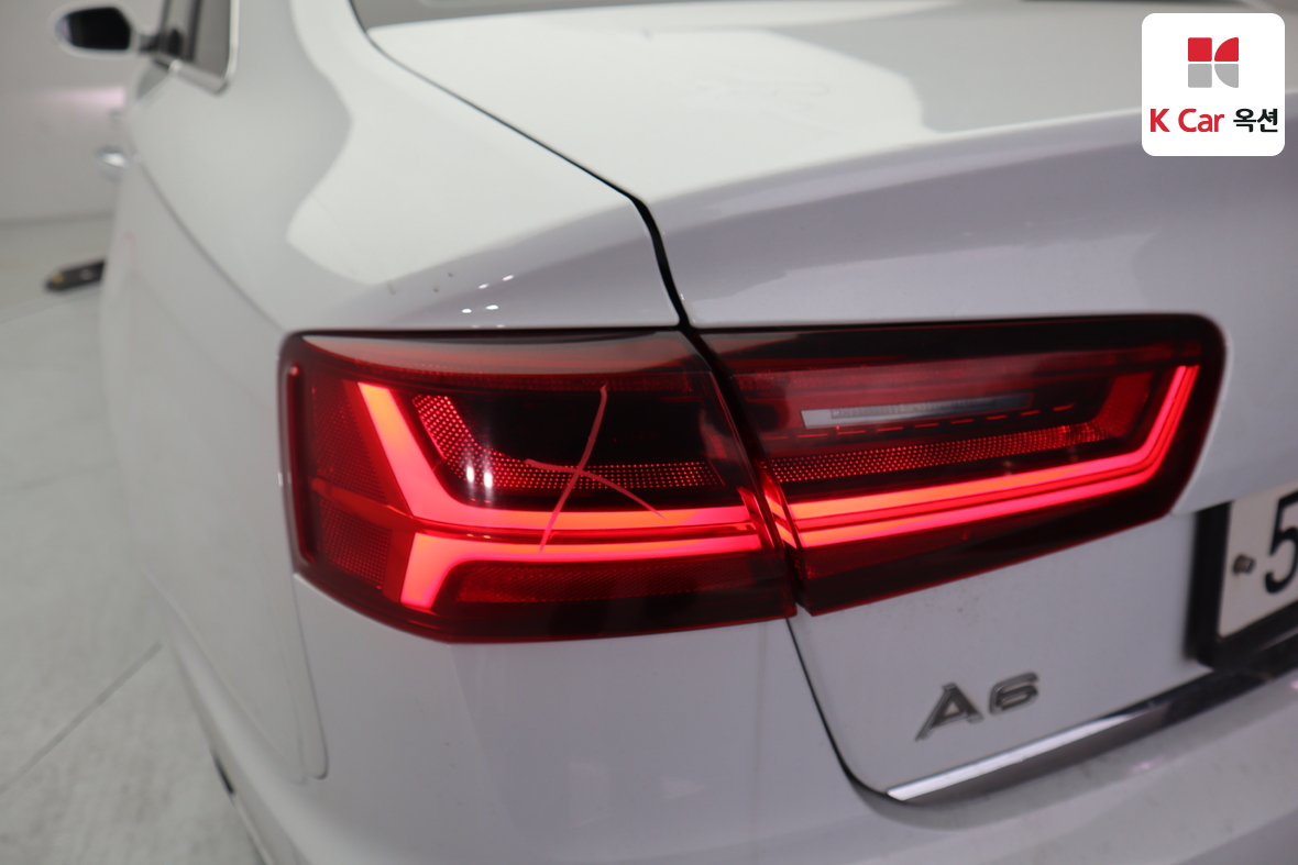 아우디 A6 2016 - 이미지 41