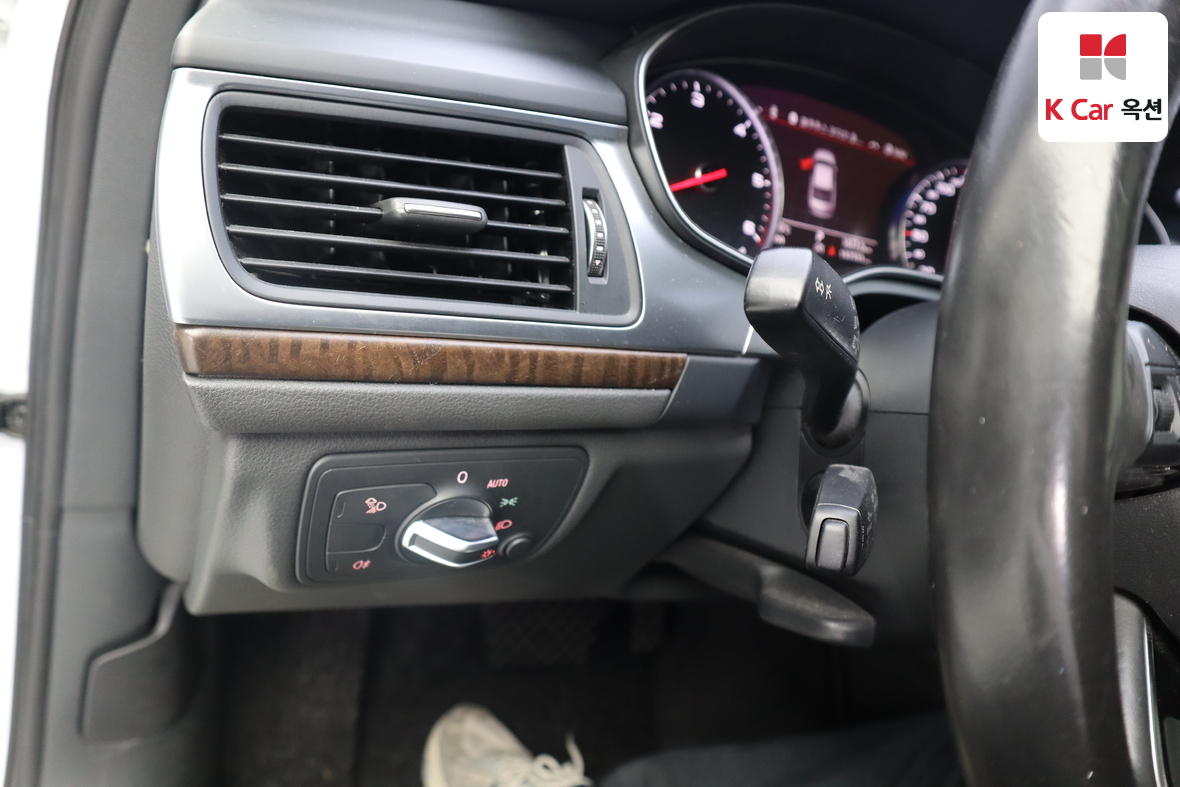 아우디 A6 2016 - 이미지 9