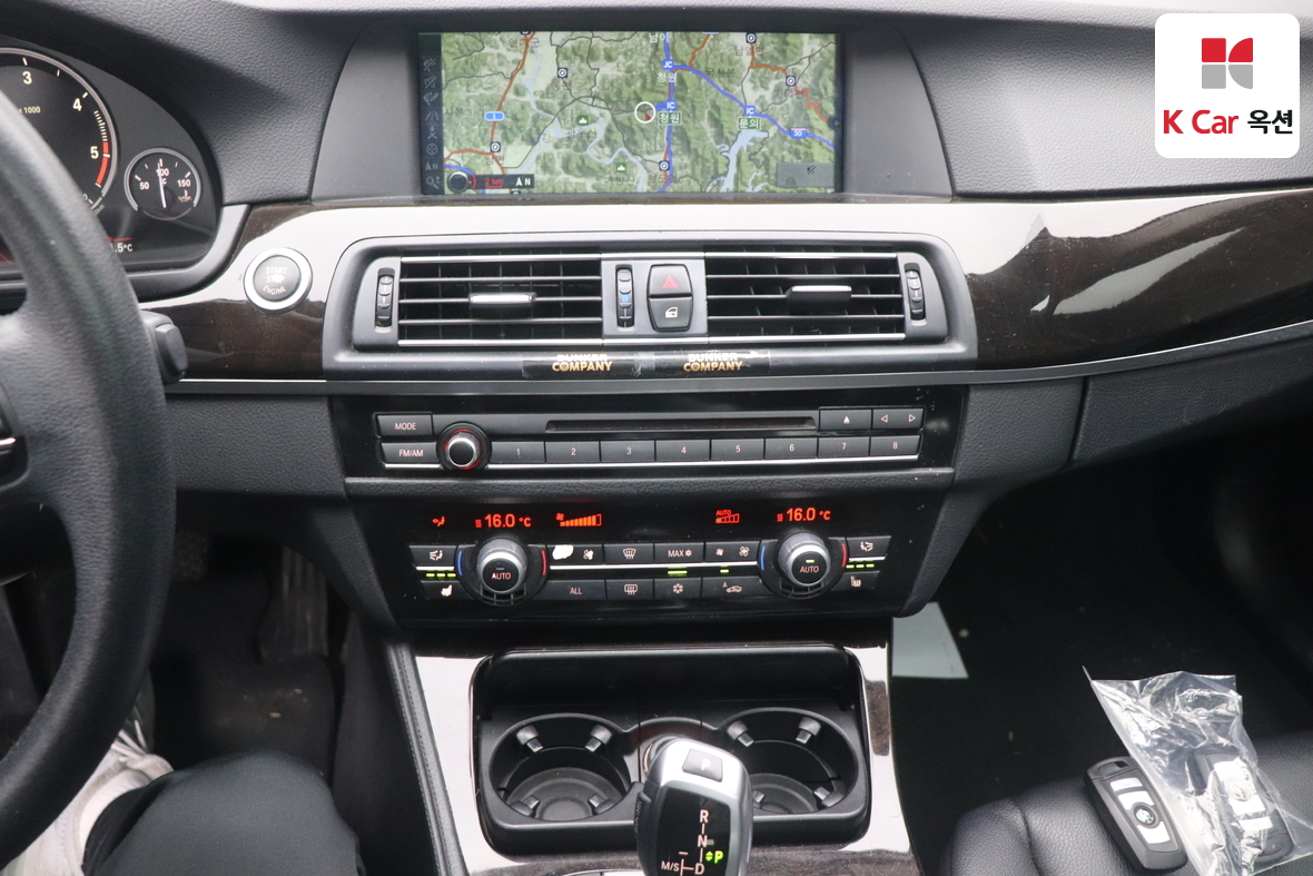BMW 5 시리즈 2011 - 이미지 6