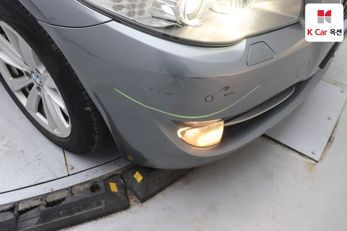 BMW 5 시리즈 2011 - 이미지 44