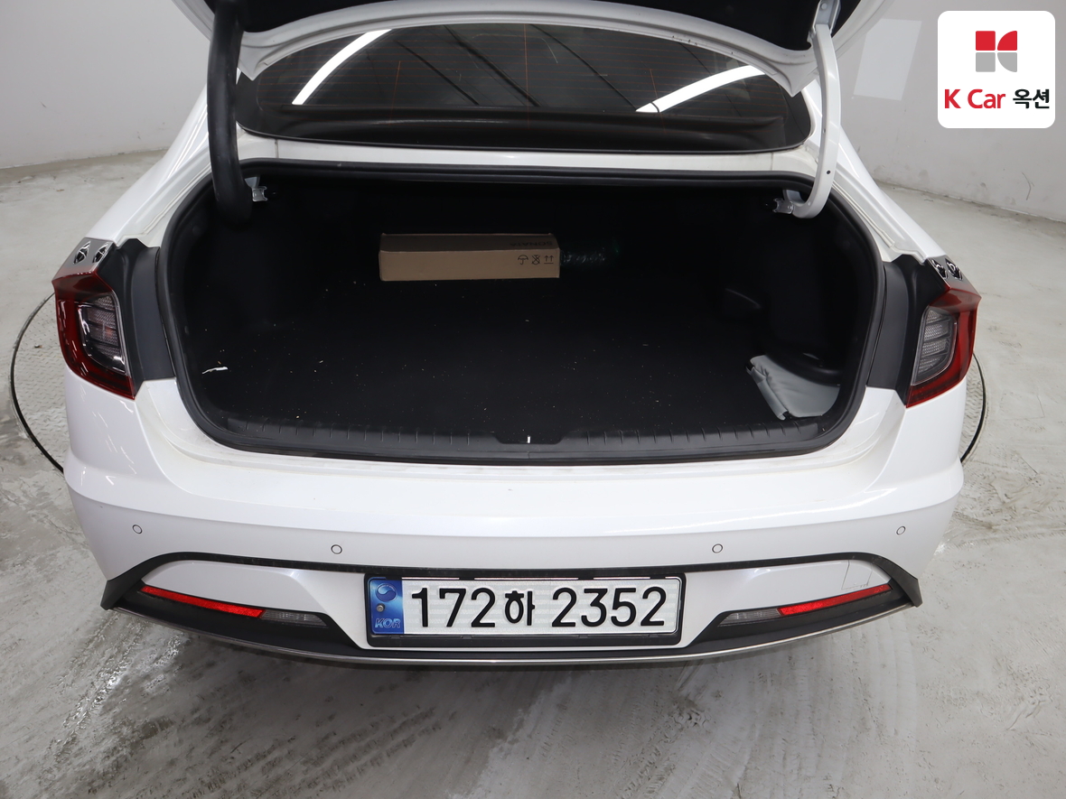 هيونداي سوناتا 2022 - صورة 23