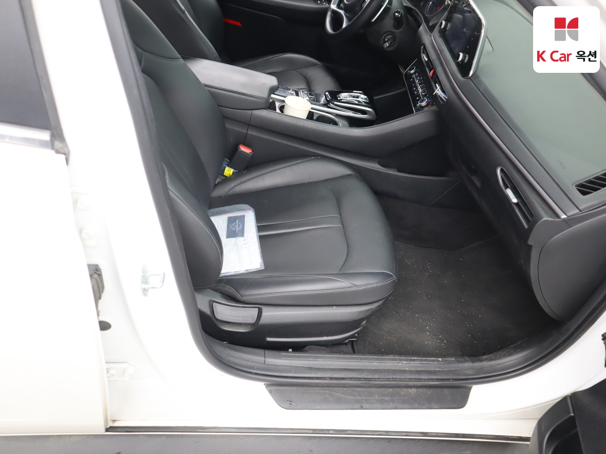 هيونداي سوناتا 2022 - صورة 27