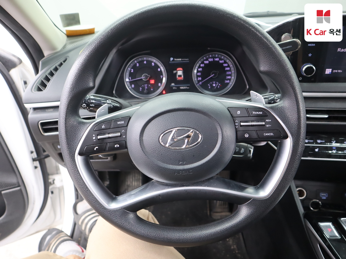 هيونداي سوناتا 2022 - صورة 10