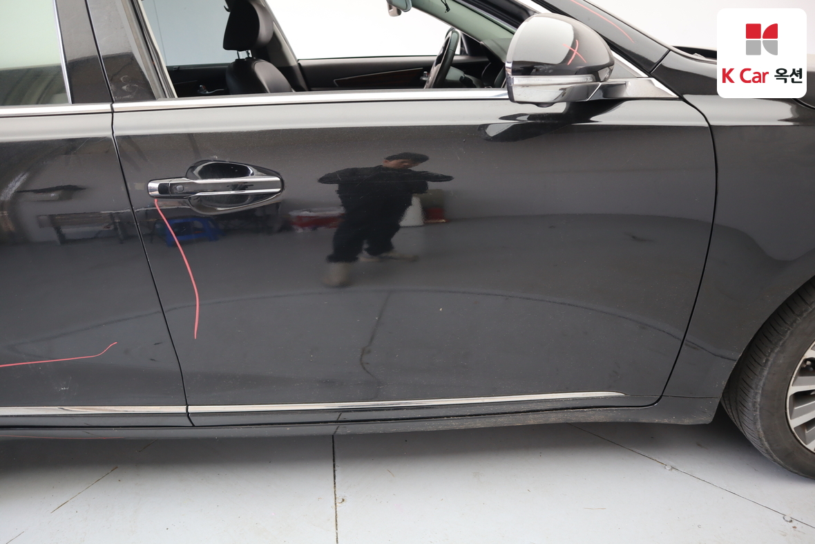 Kia K7 2017 - Image 47