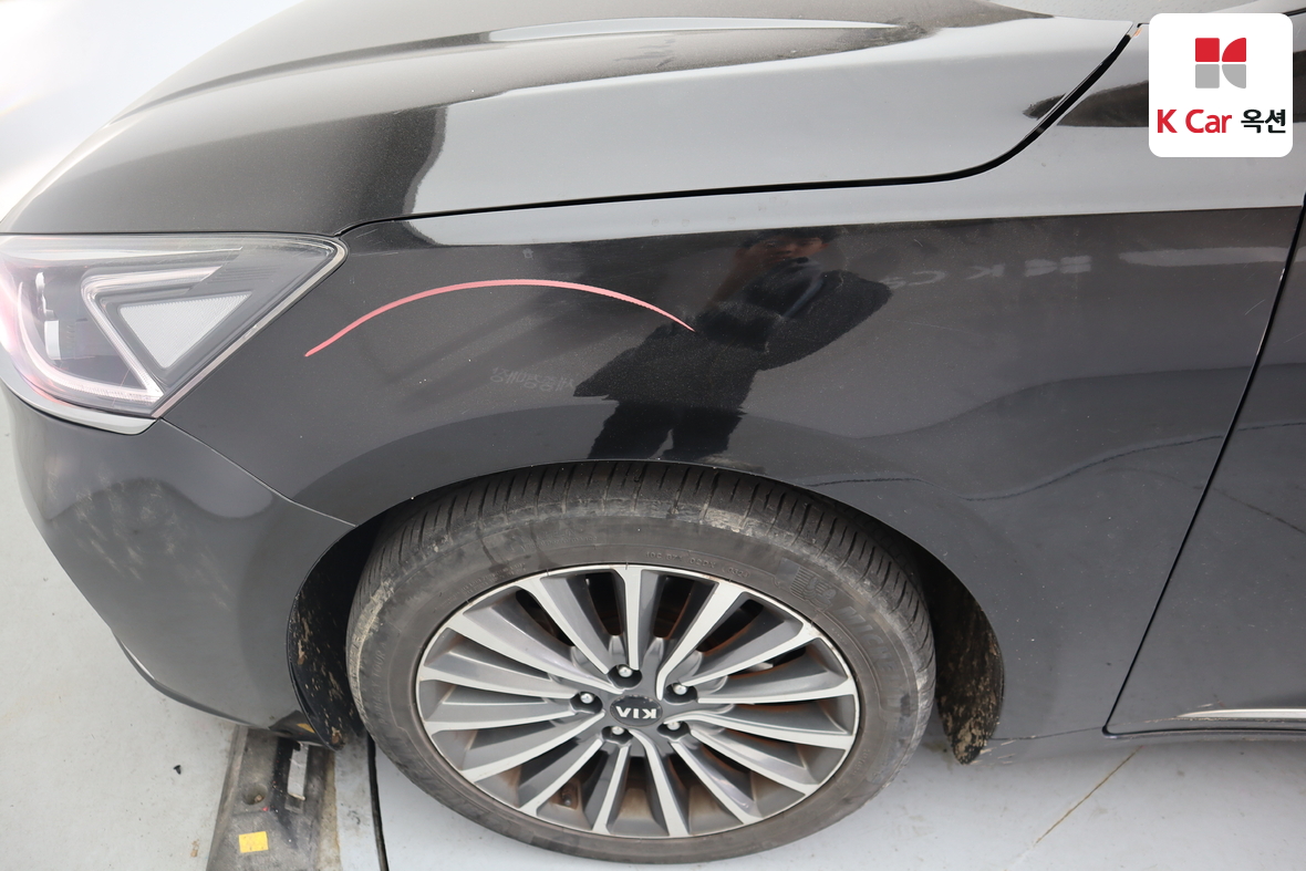 Kia K7 2017 - Image 39