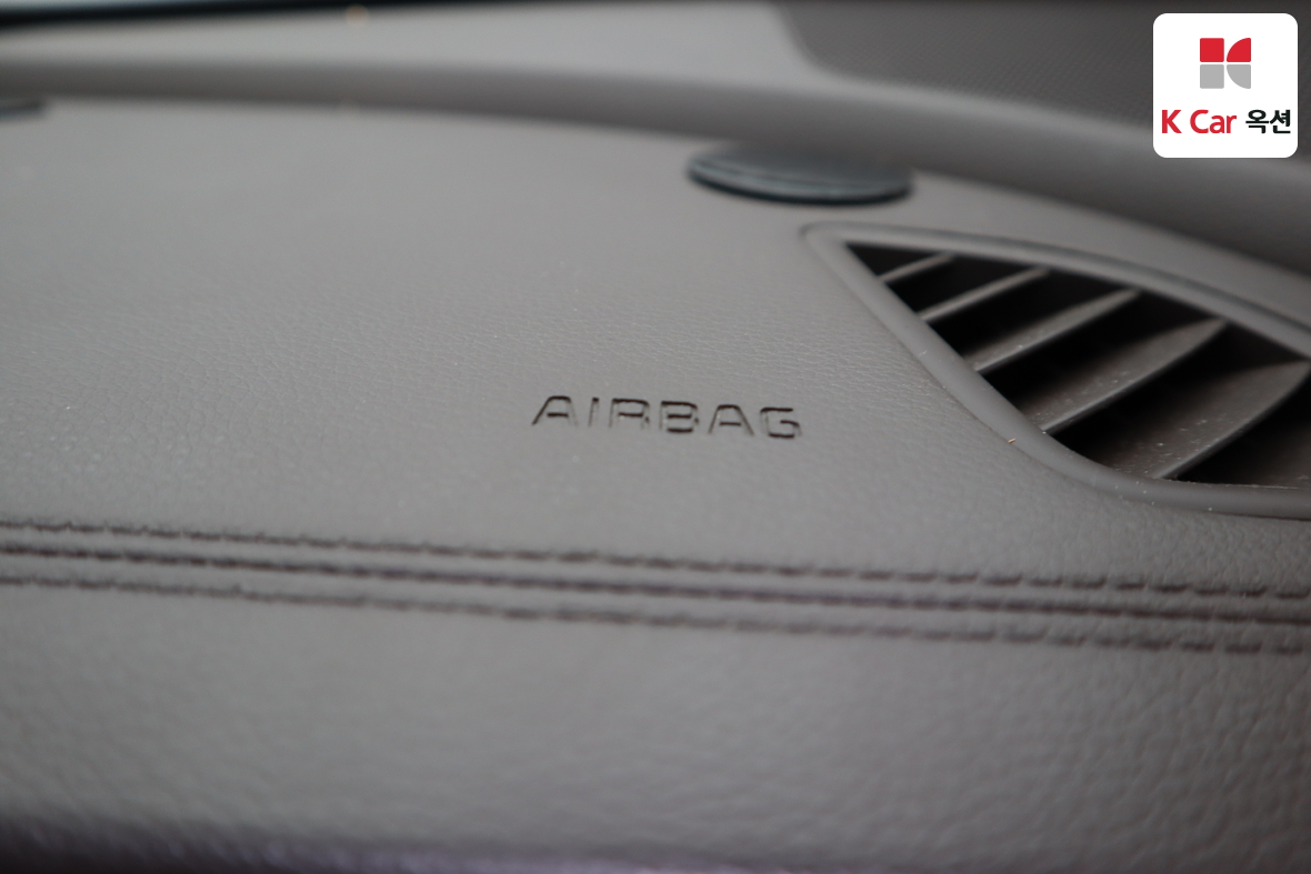 Kia K7 2017 - Image 33