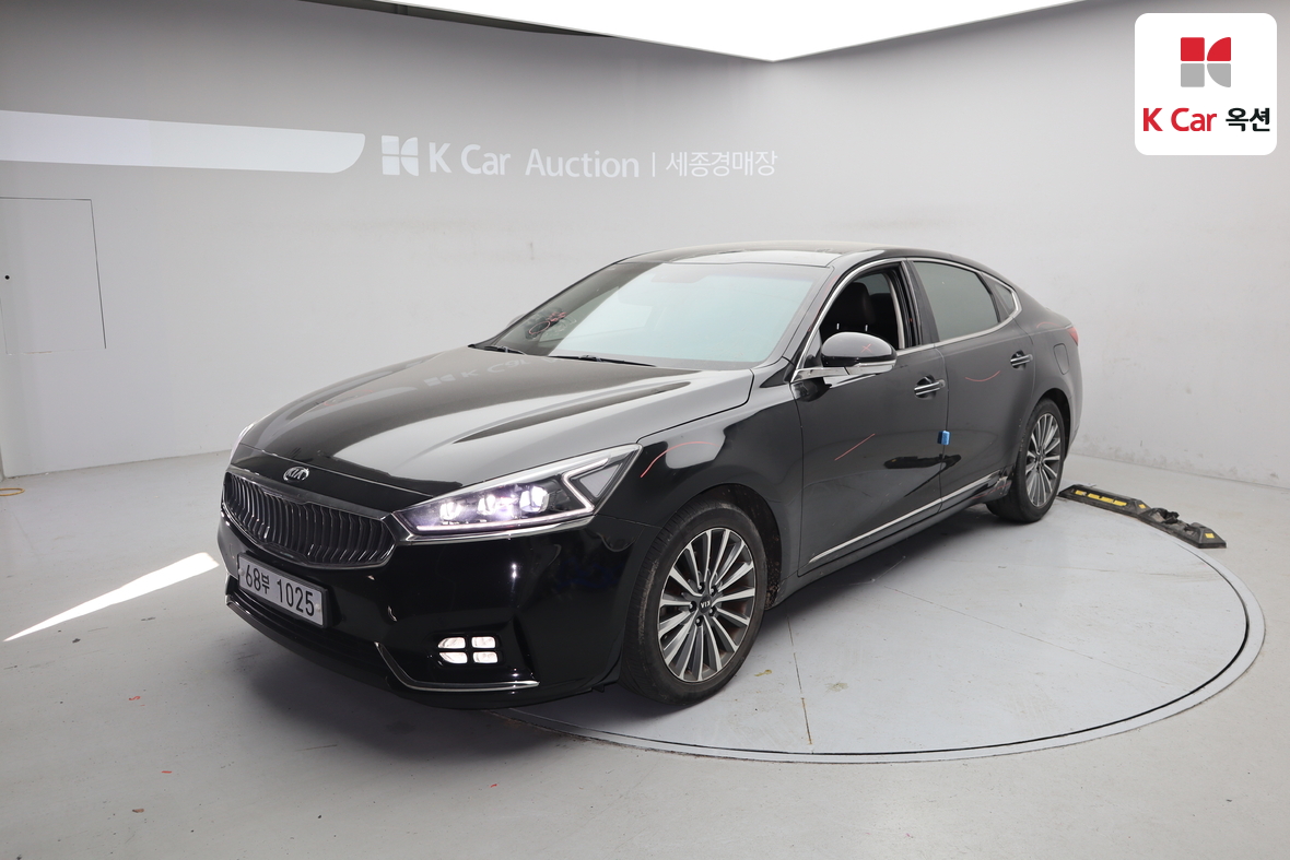Kia K7 2017 - Image 1