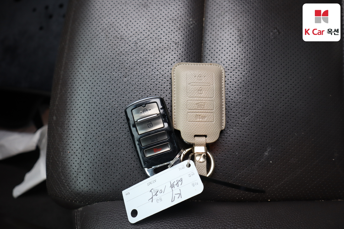 Kia K7 2017 - Image 17