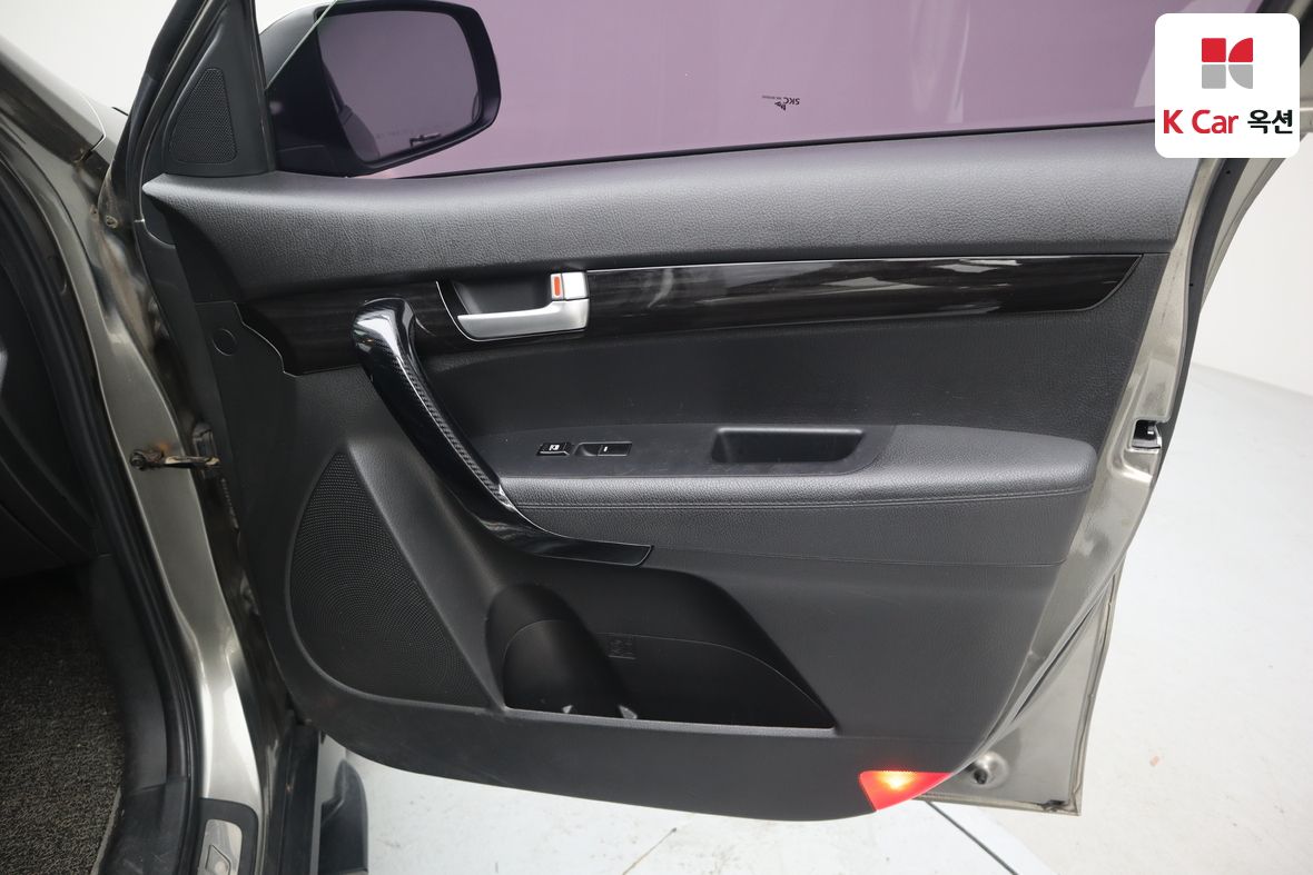 Kia Sorento - 29