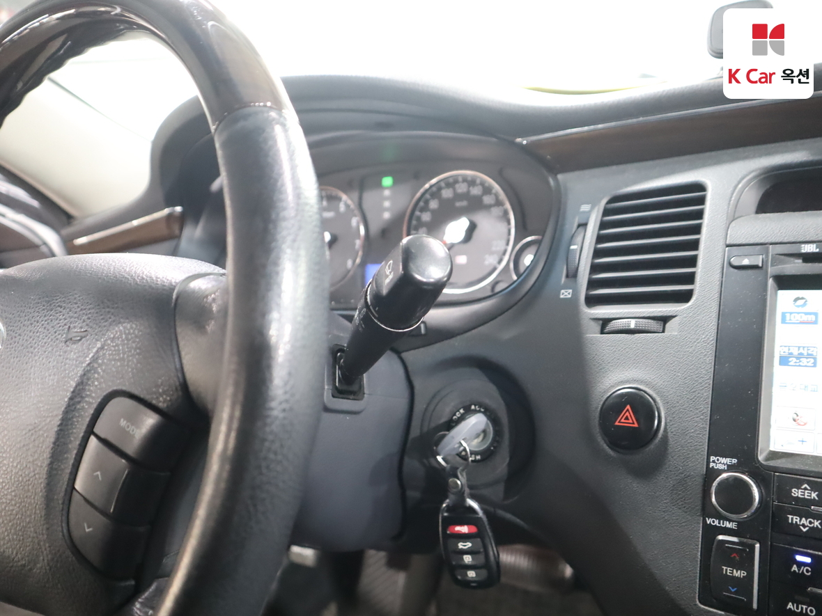 هيونداي جرانجر 2009 - صورة 12