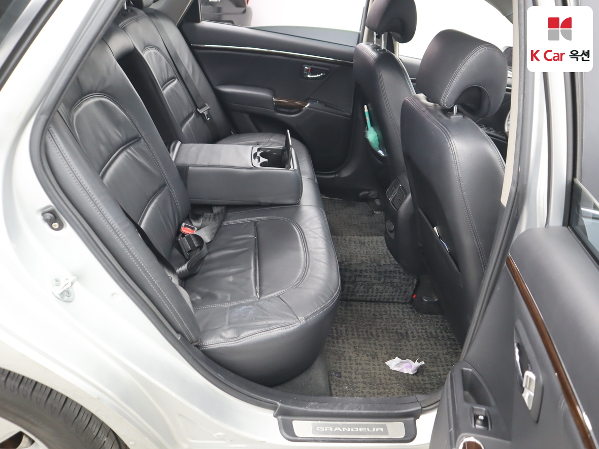 هيونداي جرانجر 2009 - صورة 27