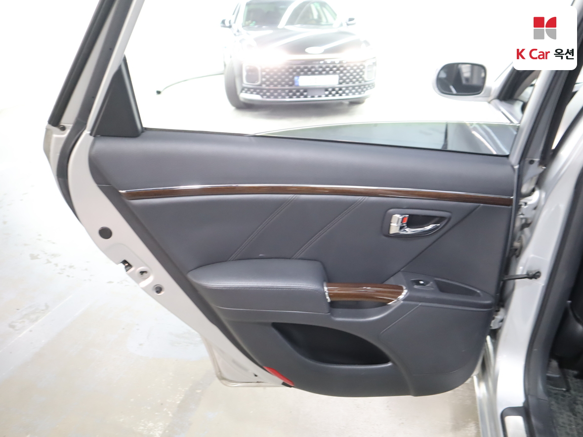 هيونداي جرانجر 2009 - صورة 22