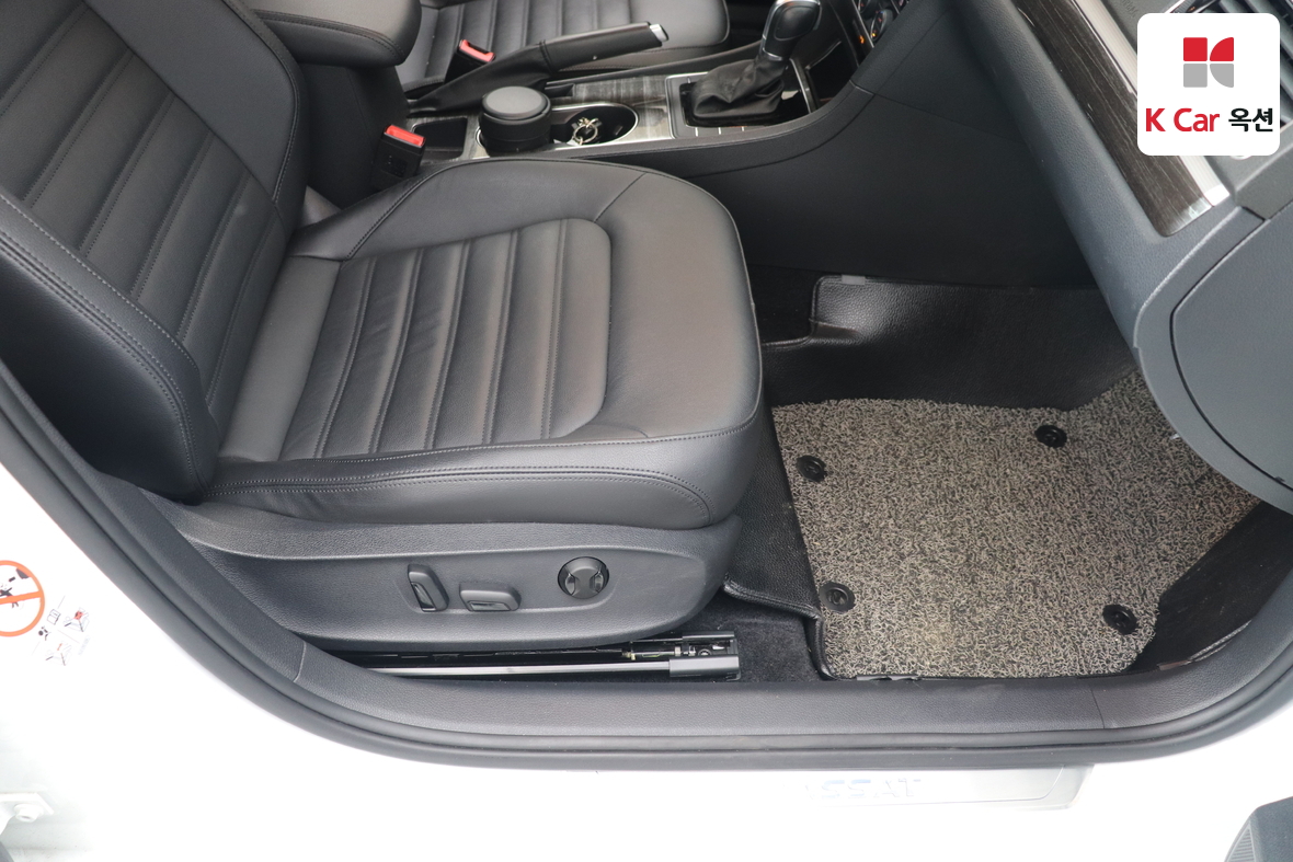 VOLKSWAGEN 파사트 2018 - 이미지 31