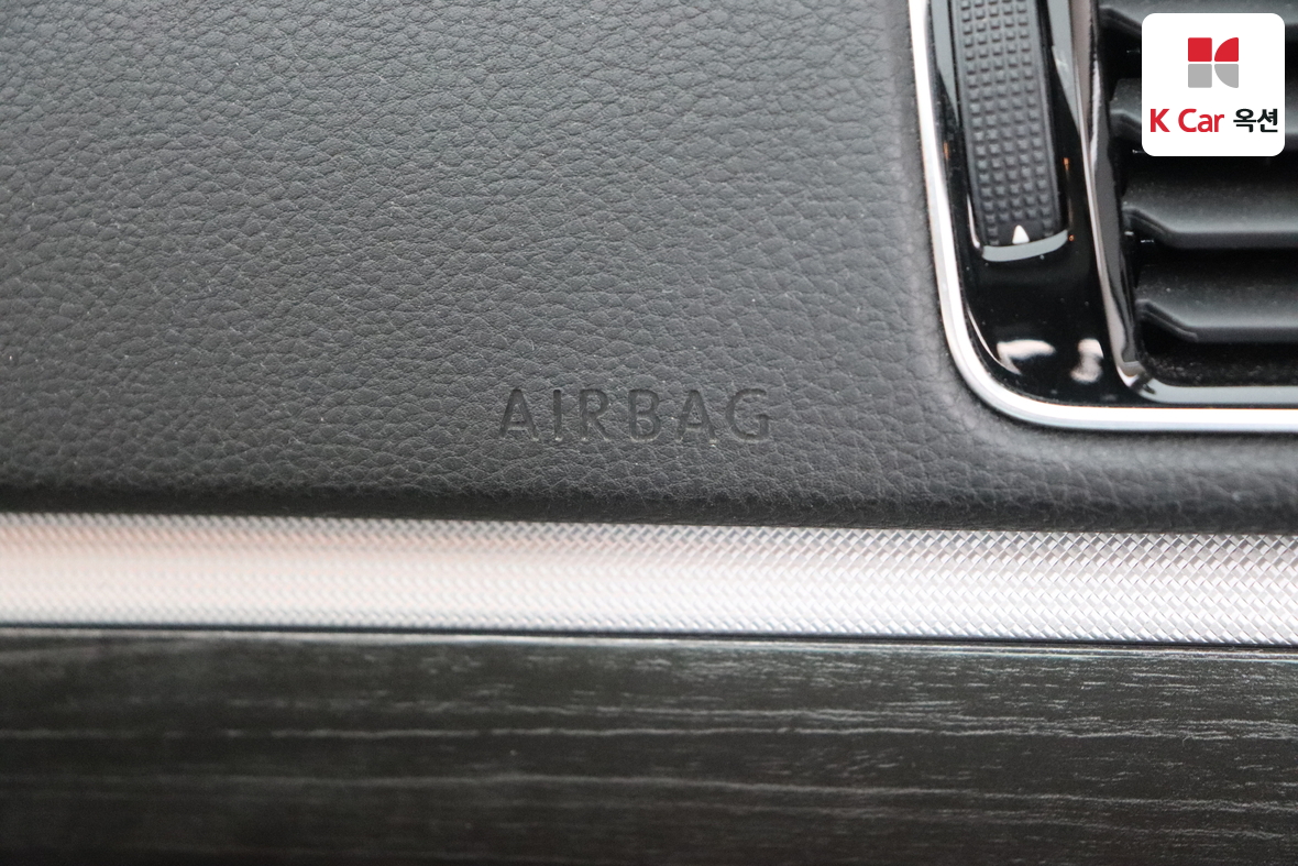 VOLKSWAGEN 파사트 2018 - 이미지 32