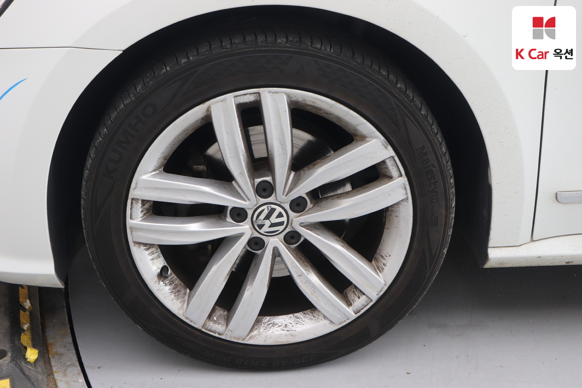 VOLKSWAGEN 파사트 2018 - 이미지 47