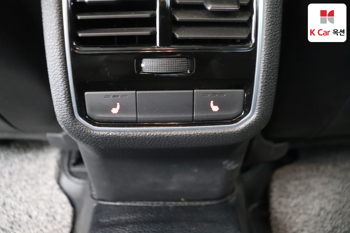 VOLKSWAGEN 파사트 2018 - 이미지 25