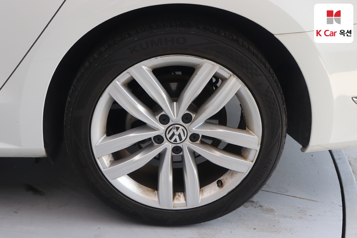 VOLKSWAGEN 파사트 2018 - 이미지 46